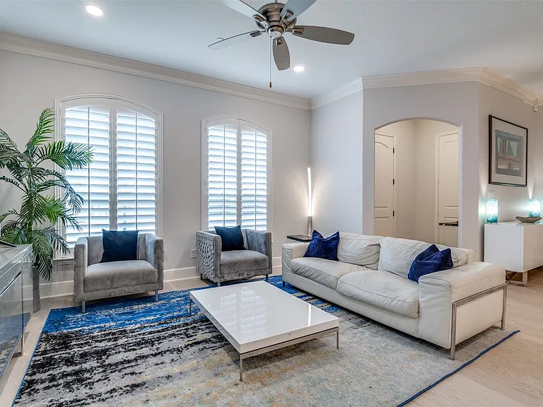 7525 Renaissance Blvd — Photo 3