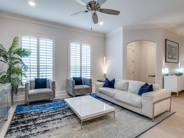 7525 Renaissance Blvd, McKinney, TX 75070