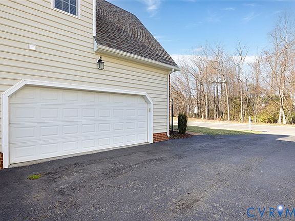 2nd image of 11513 Sadler Grove Rd