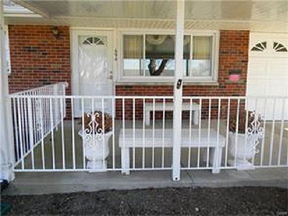 3rd image of 690 Granville Pl