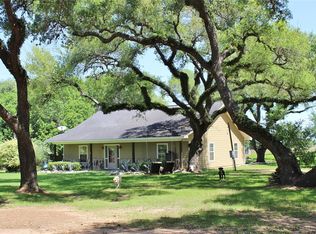 13118 Hahn Rd, Sealy, TX 77474