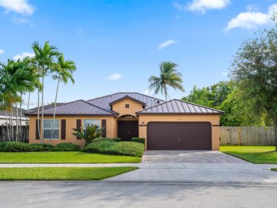 14374 SW 163rd Ter, Miami, FL, 33177