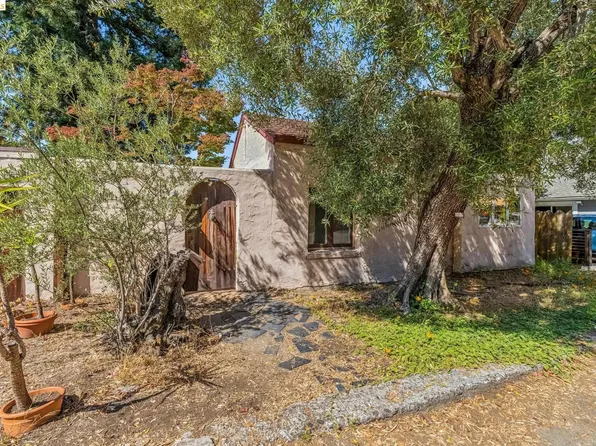 1466 Scenic Ave, Berkeley, CA 94708