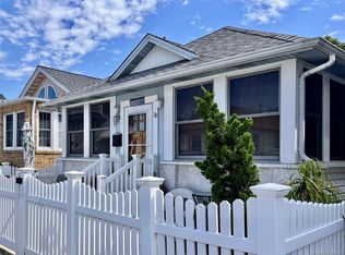 28 Wisconsin St, Long Beach, NY 11561