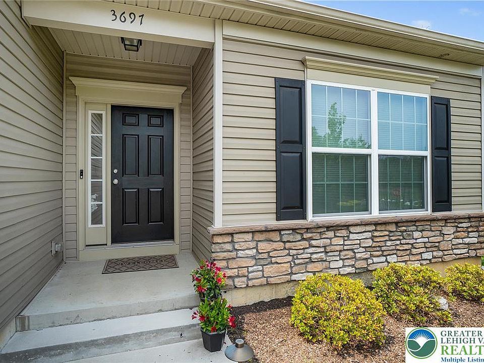 1st image of 3697 Cottage Dr