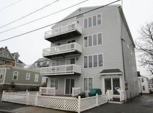 55 Waveway Ave APT 1, Winthrop, MA 02152