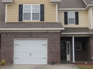 5114 Druid Cross Rd, Fayetteville, NC 28314