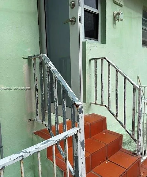 8215 Abbott Ave #3A — Photo 20