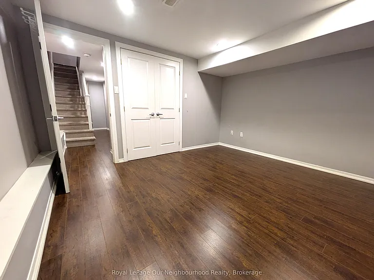 86 Asquith Ave #MAIN — Photo 13