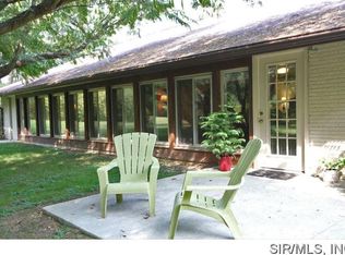 3931 Hodge Ln, Alton, IL 62002