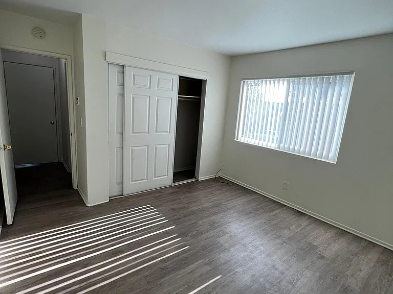 531 W Channel Islands Blvd #4 — Photo 5