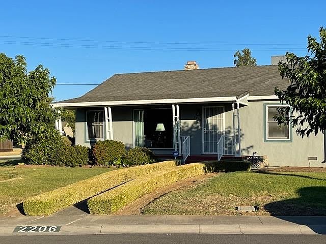 1st image of 2206 Christina Ave
