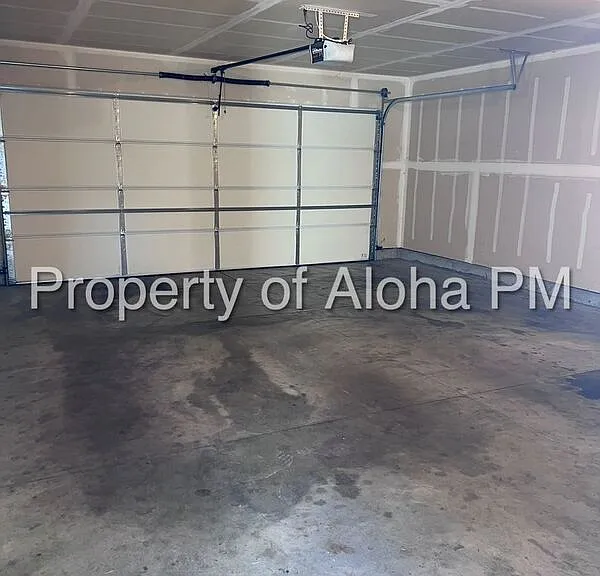 4542 W Brennen St — Photo 18