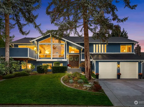 19220 SE 44th Way, Issaquah, WA 98027