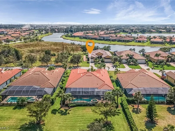 10124 Belcrest Blvd, Fort Myers, FL 33913