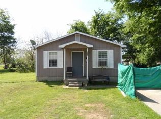 215 Lunsford St, Trumann, AR 72472