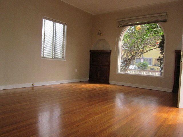 1st image of 21 Glendora Ave