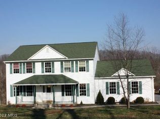 617 Lower River Rd, Toms Brook, VA 22660