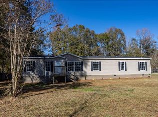 882 Greenburt Rd, Seale, AL 36875