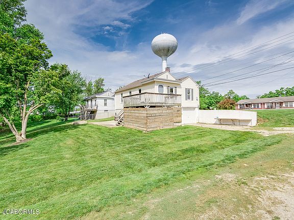 4th image of 2621 Southridge Dr