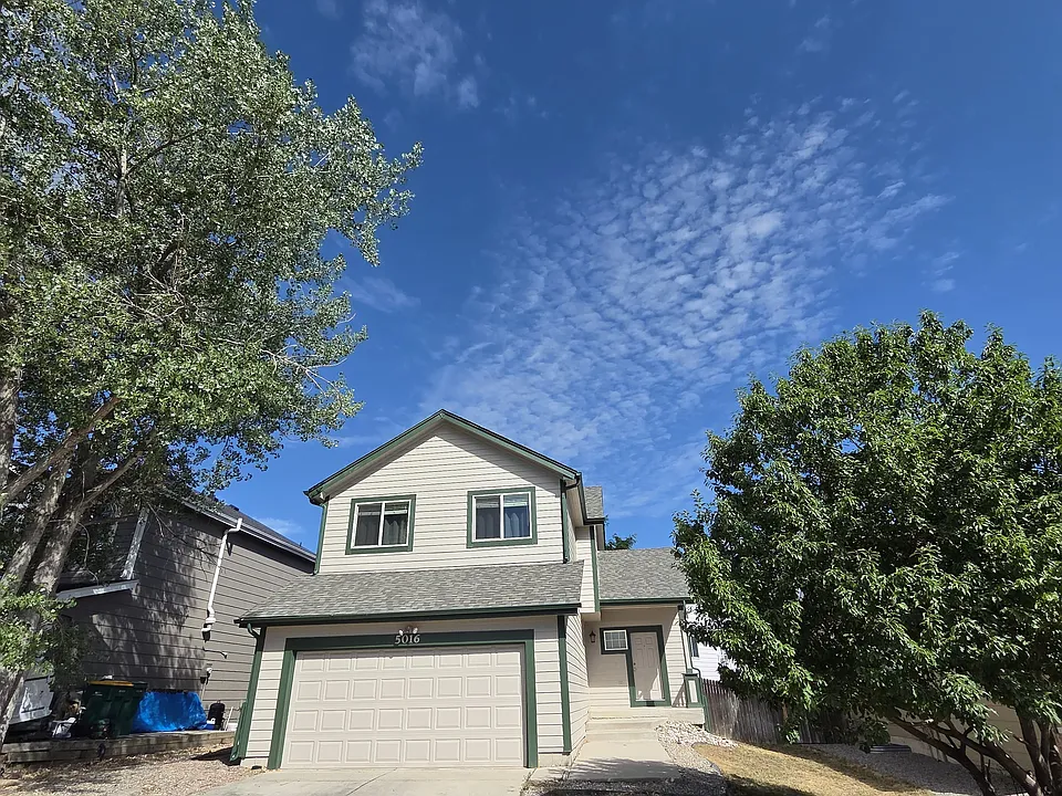 5016 Prairie Grass Ln