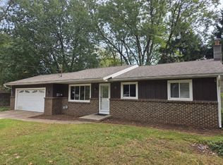 1422 Lake Ave, Portage, MI 49002