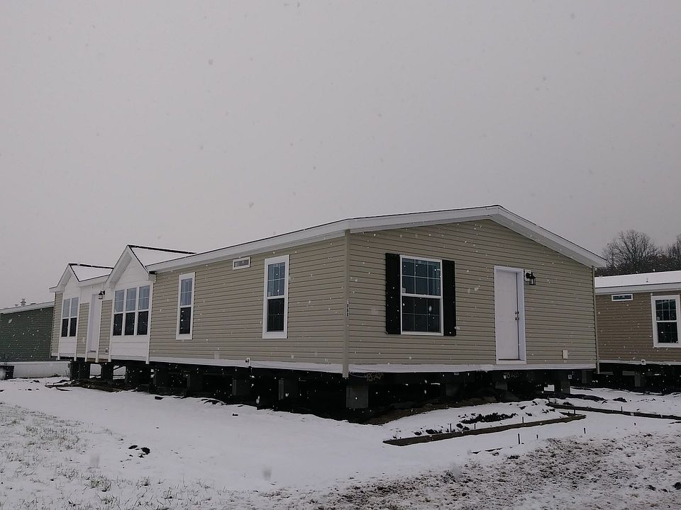 1st image of 1866 Forestview Dr #316