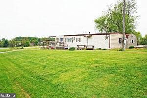 2nd image of 22 Sleepy Hollow Rd
