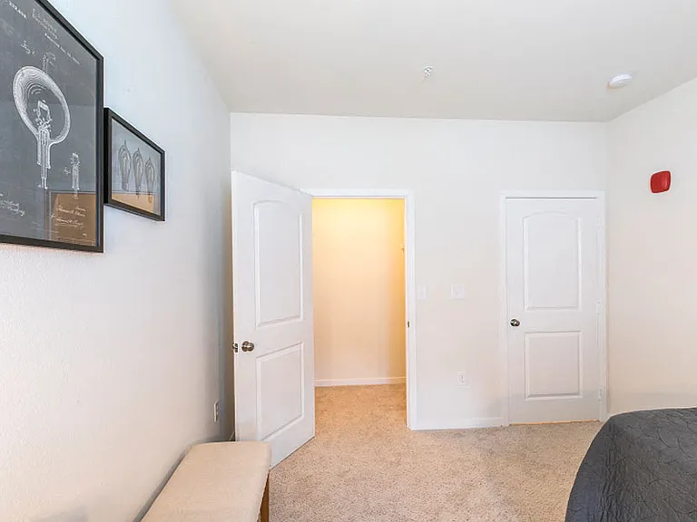 Aventura at Maryland Oaks — Photo 29
