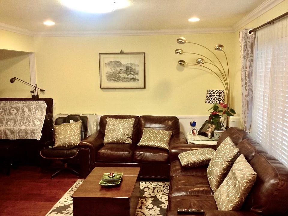 1st image of 137 Jose Figueres Ave