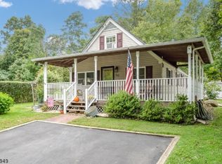 10 Ringenbach Ln, Budd Lake, NJ 07828