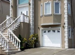16242 97th St, Howard Beach, NY 11414