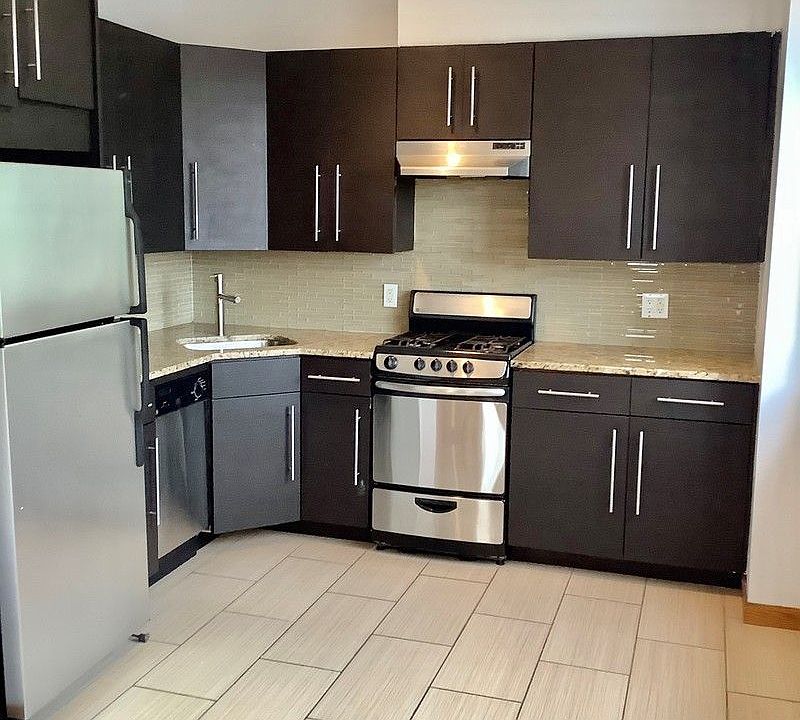 1st image of 10-59 50th Ave #5F