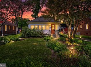 302 Linden Ave, Edgewater, MD 21037