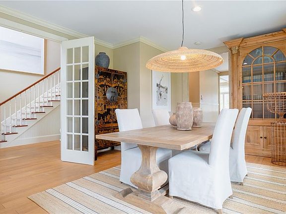 4th image of 62 James Ct