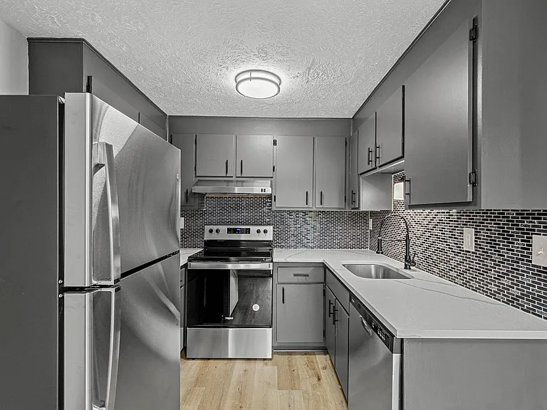 Heritage Meadows Apartments — Photo 1