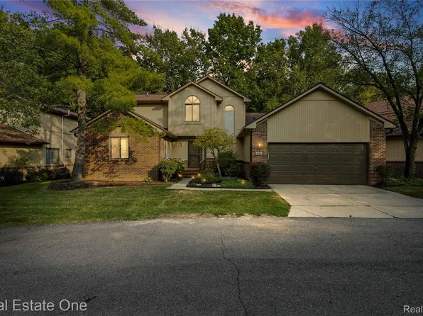 6291 Pheasant Run, West Bloomfield, MI 48322