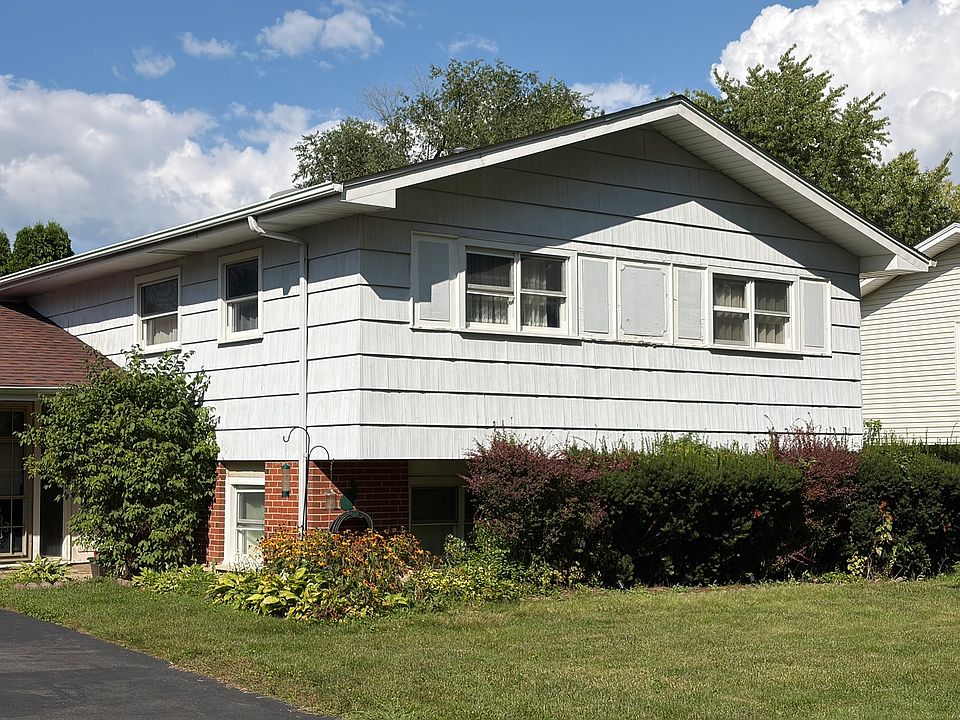 1st image of 570 Jamison Ln