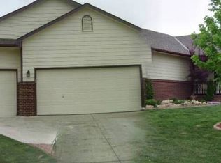 1412 E Summerlyn Dr, Derby, KS 67037