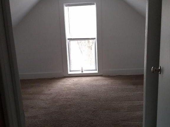 5th image of 307 Cass Ave