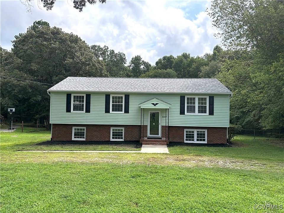 1st image of 8007 Driftwood Dr