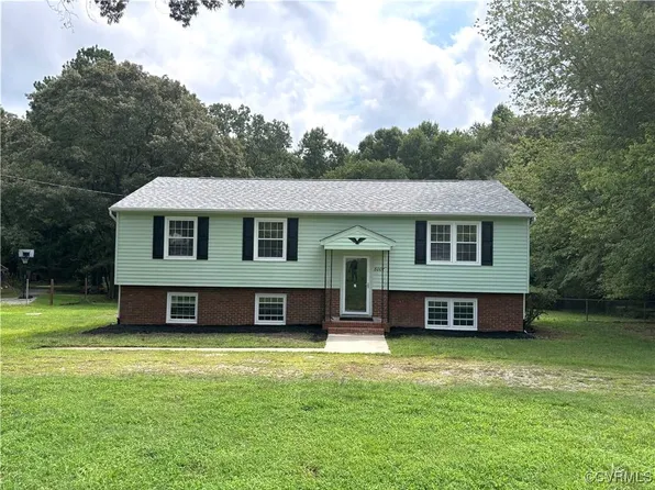 8007 Driftwood Dr, Prince George, VA 23875