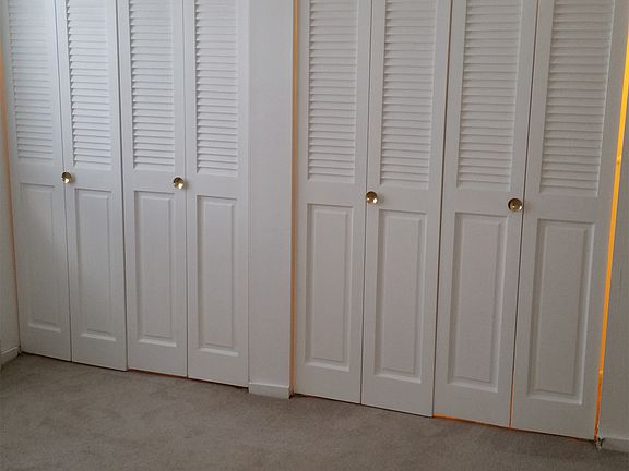 4th image of 13951 Leonard Dr APT 1N