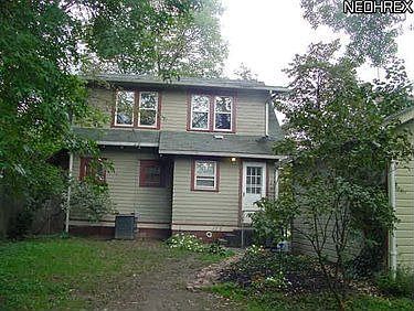 4th image of 870 S Hawkins Ave