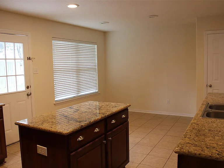 9527 Brackenton Crest Dr — Photo 9