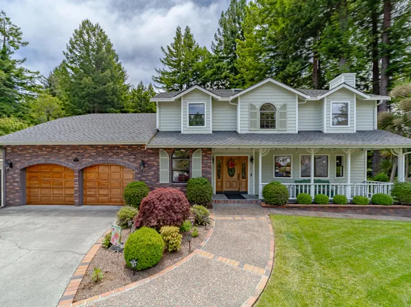 1922 Roth Ct, Eureka, CA 95503