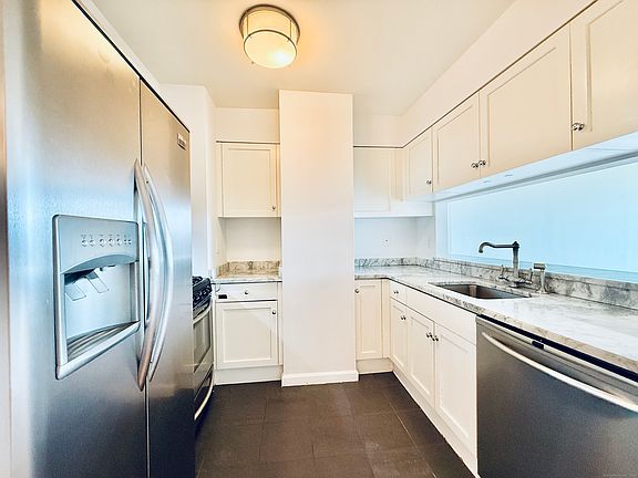 5th image of 25 Forest Street #11M