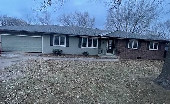 1st image of 3118 SE Arbor Dr