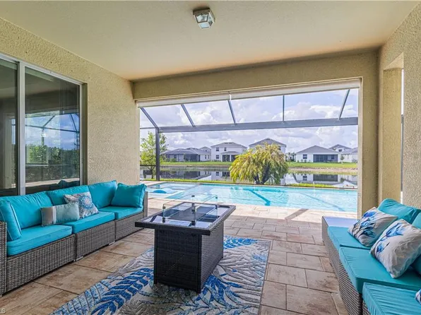 2079 Vermont Ln, Naples, FL 34120