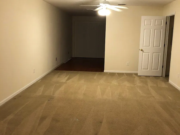 6824 Lake Mist Ln — Photo 18